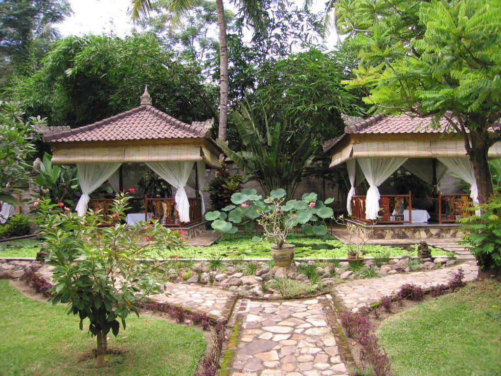 Puri Mas Spa Resort Mangsit Exterior photo